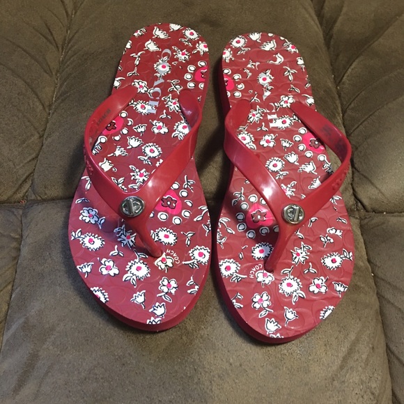coach abbigail flip flops